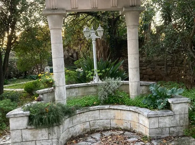 Encore Un Soir * Hyères