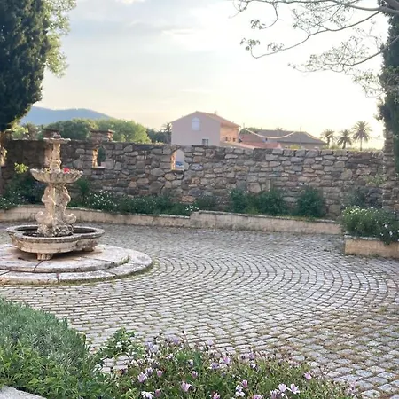 Encore Un Soir Prázdninový dům