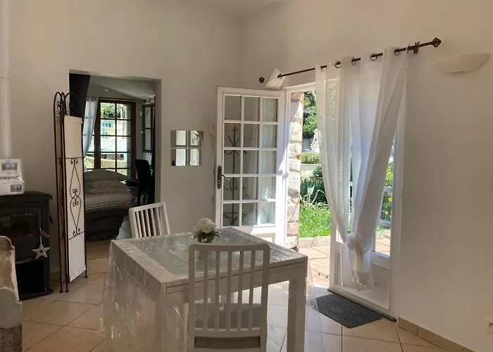 펜션 Encore Un Soir